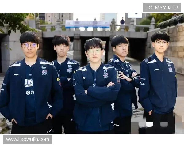 LNG战队在英雄联盟赛季中的转型与挑战分析