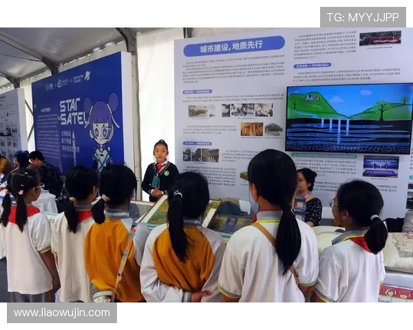 专访周静：探寻英雄联盟背后的成功秘诀与未来发展方向