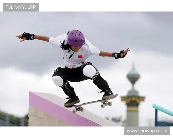 成都滑板队与深圳滑板队赛后复盘探讨团队协作的成功与挑战