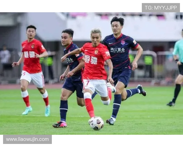 2021年广东队与四川队激战回顾精彩瞬间与战术分析