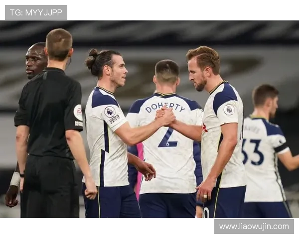 埃弗顿与热刺激战正酣赛果揭晓引发球迷热议