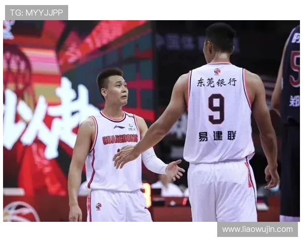 洛里昂与贝兹尔激战正酣谁能在这场较量中笑到最后